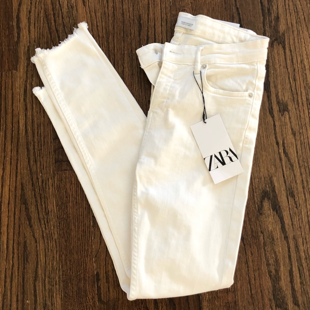 Zara Skinny Jeans with Frayed Hem - Picture 1 of 6